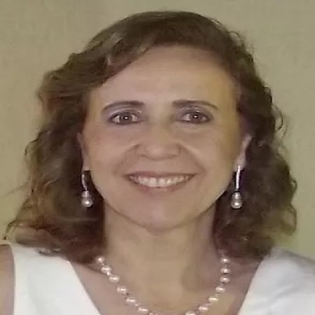 Lucia Sirleni Crivelaro